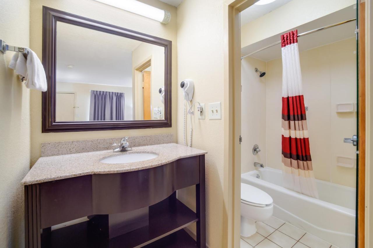 Red Roof Inn Augusta - Washington Road Екстериор снимка
